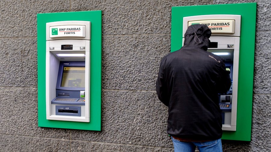 BNP Paribas Fortis and bpost bank merge: 1.3 million customers choose post office banking